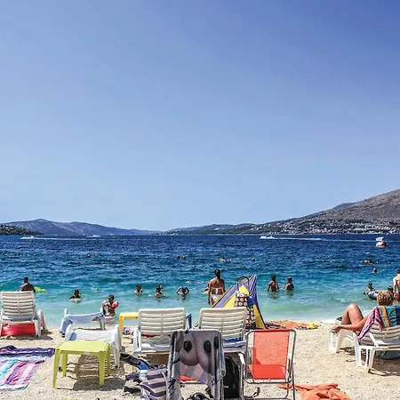 Gorgeous In Okrug Gornji Trogir